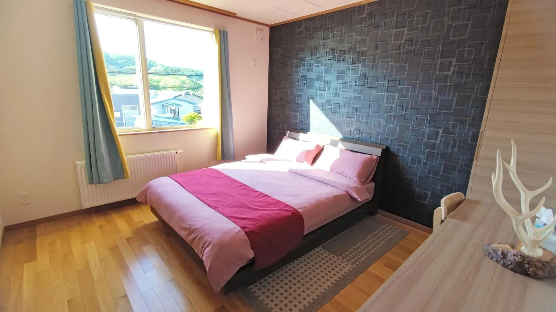 White House Onsen Guesthouse Shiraoi Guest house