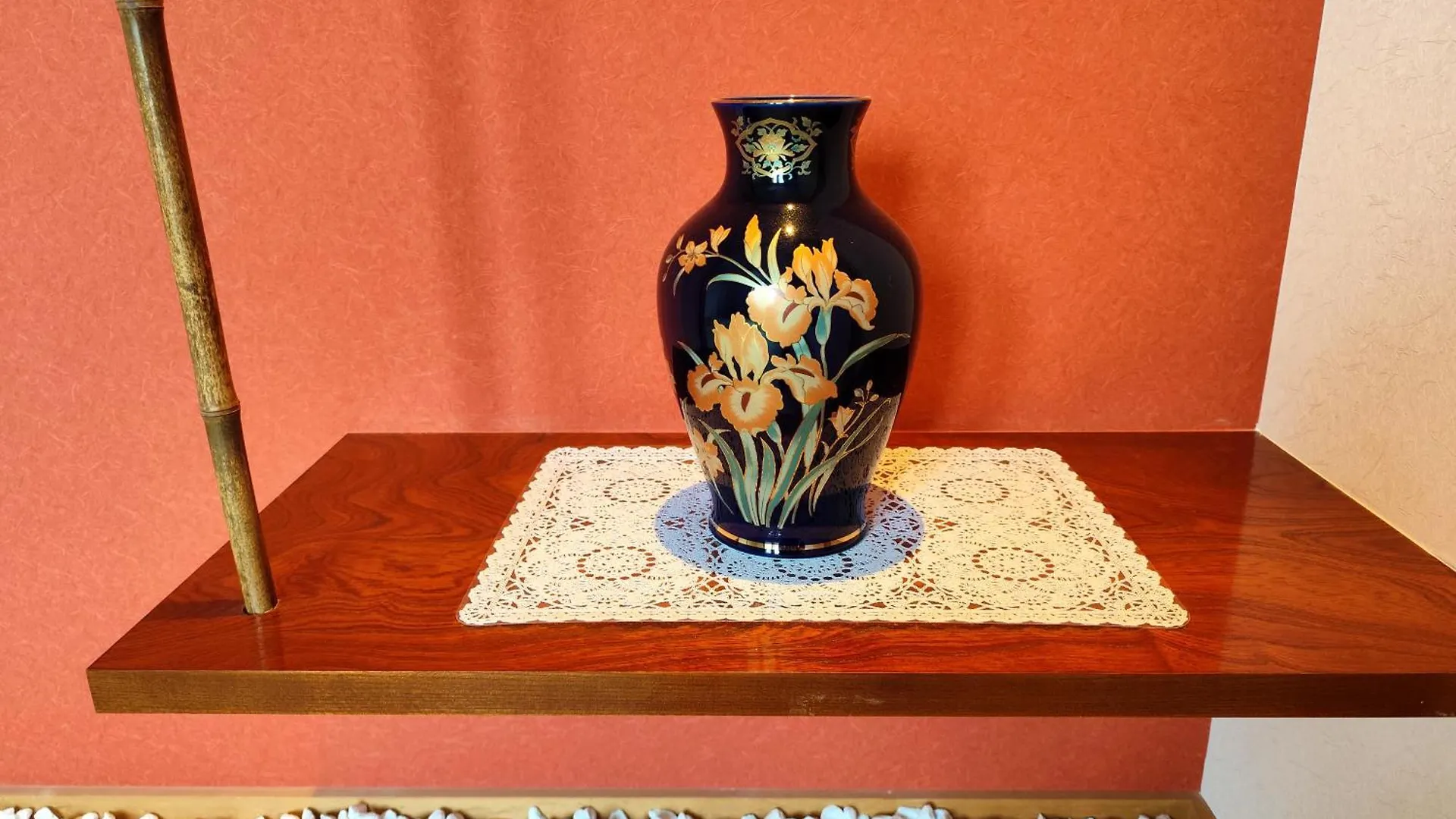 Guest house White House Onsen Guesthouse Shiraoi Japan