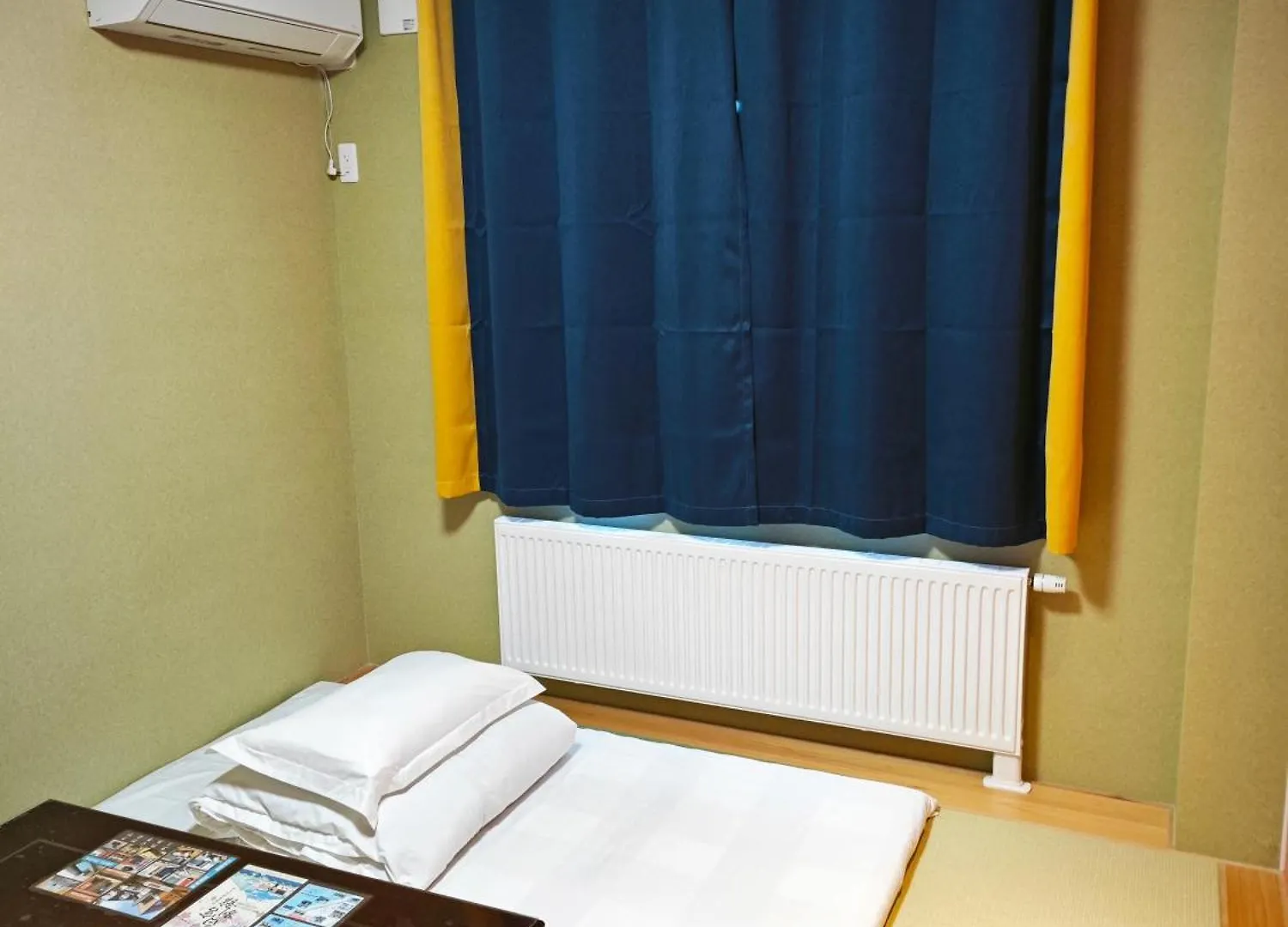 Guest house White House Onsen Guesthouse Shiraoi