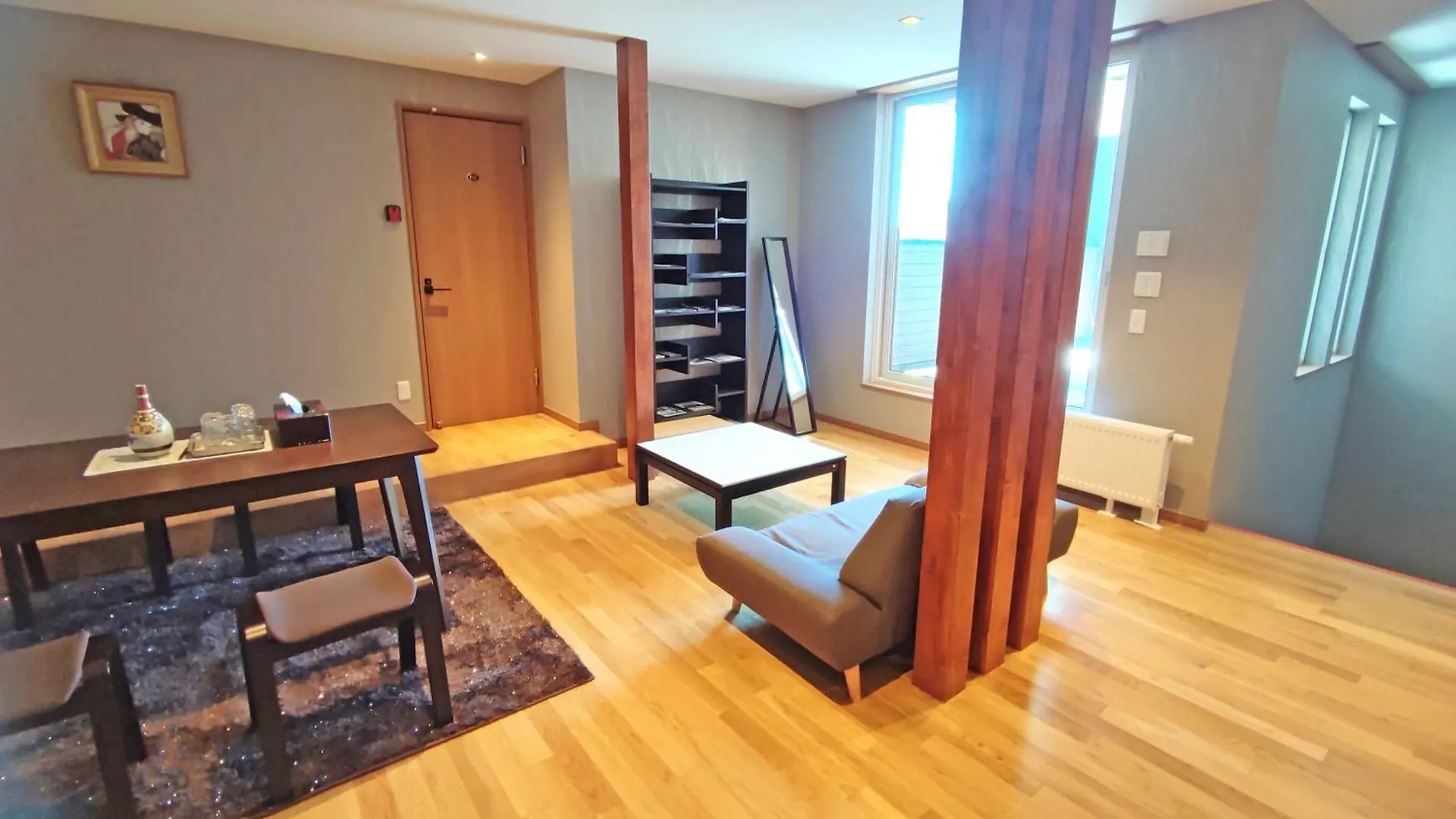 White House Onsen Guesthouse Shiraoi Japan