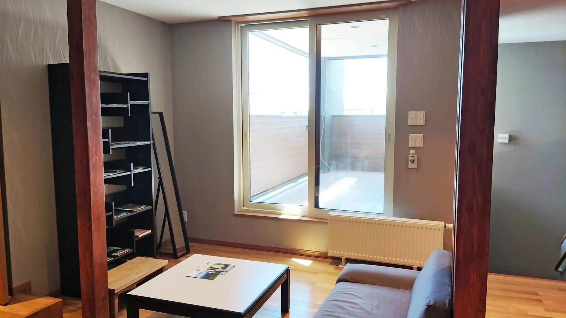 White House Onsen Guesthouse Shiraoi Guest house